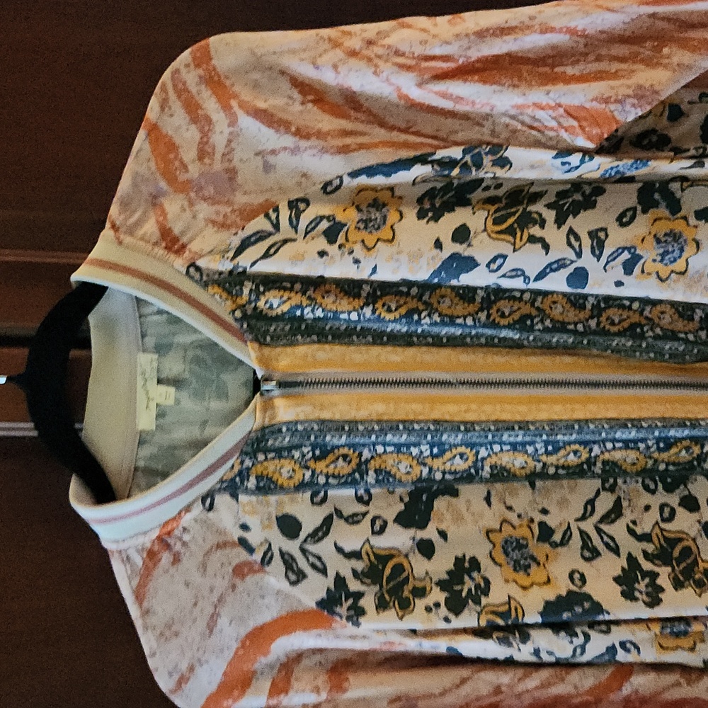 Lightweight Multi Patterned Zip Jacket. - Picture 2 of 9